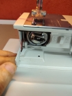 Maquina de Costura Eletrônica Profissional de Bordados e Nomes Pfaff Creative 7560