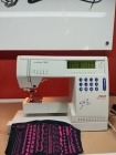 Maquina de Costura Eletrônica Profissional de Bordados e Nomes Pfaff Creative 7560